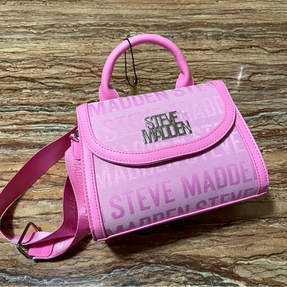 Steve Madden Handbags - Steve Madden